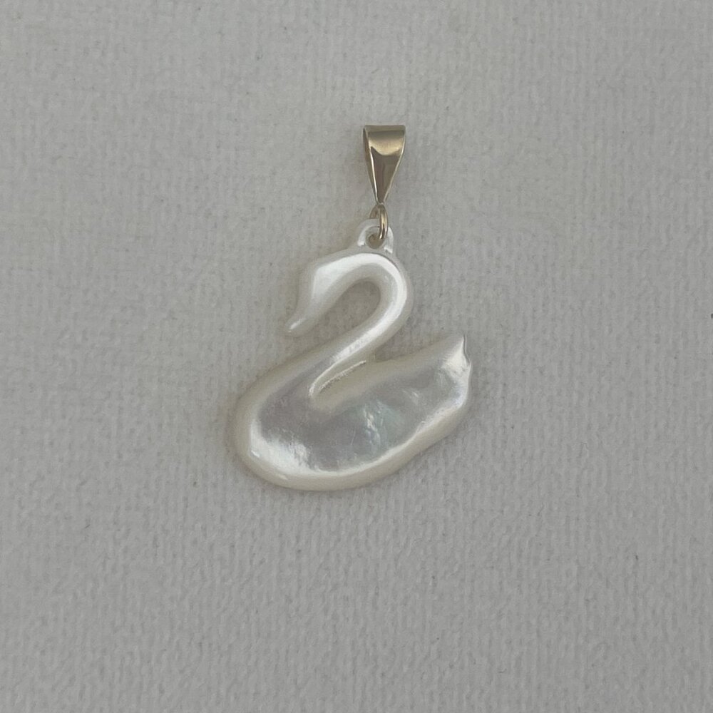 Solid 14K Yellow Mother of Pearl Swan Pendant Charm Necklace 90s Boho Style Bird - Picture 7 of 11